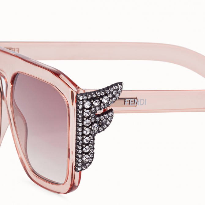 Солнцезащитные очки FENDI FREEDOM FF 0381/S